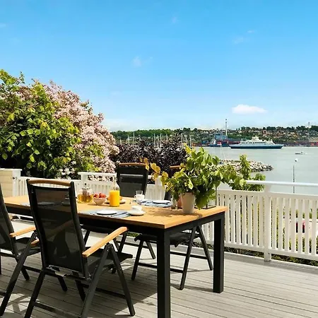 Tatil Evi 3-bedroom Terrace House With Incredible Sea Views Moss